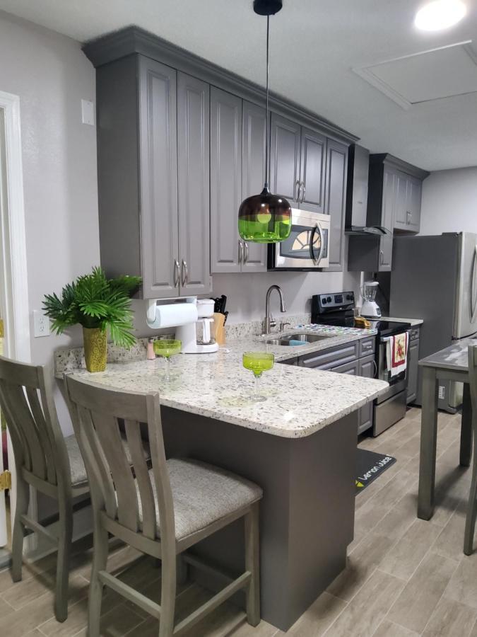Beautiful Apartment Close To Everything Tampa Exterior foto
